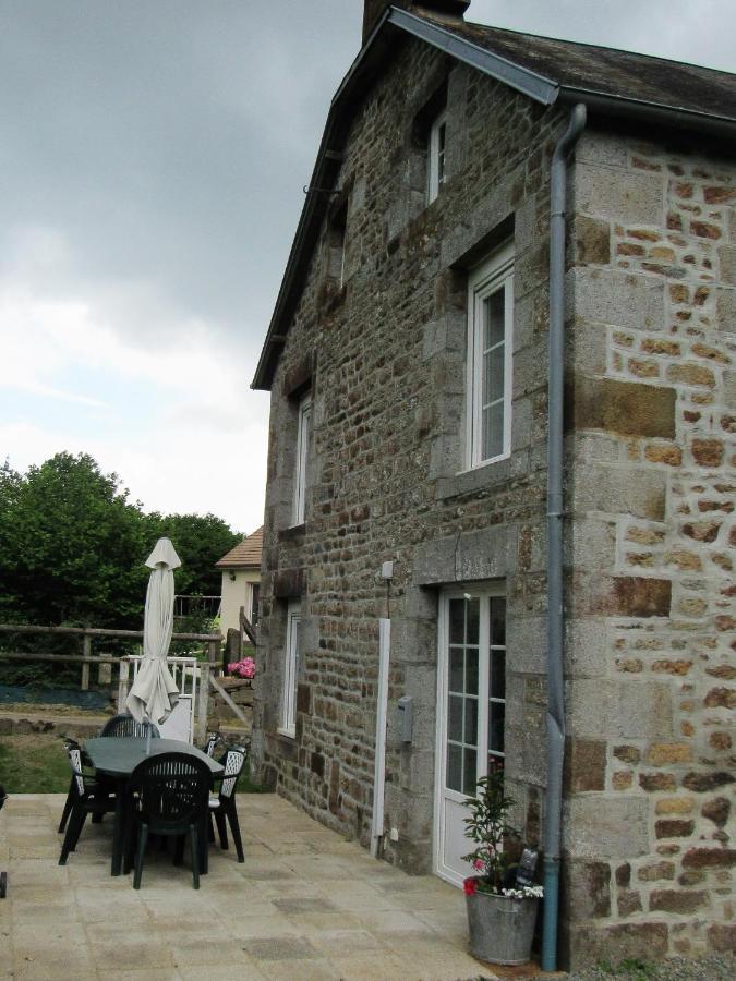 Gite Marlotte La Lande-Saint-Simeon ภายนอก รูปภาพ